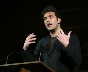 Craig Bierko @ BroadwayWorld Craig Bierko Photo