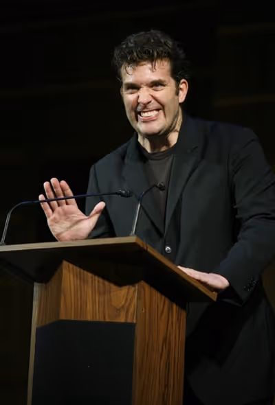 Craig Bierko Photo