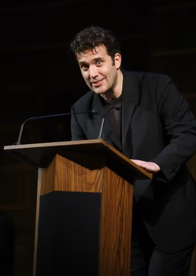 Craig Bierko Photo