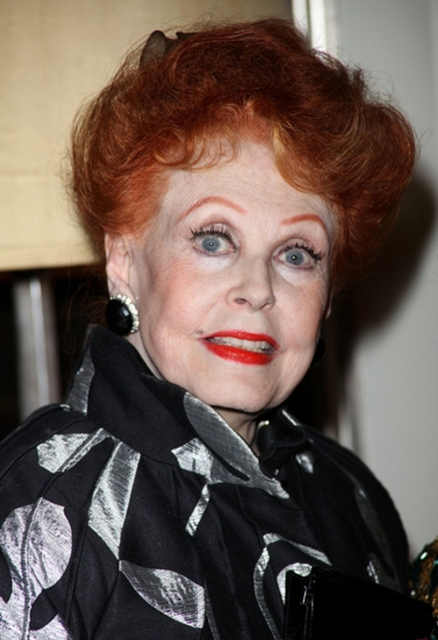 Photo Coverage: Debbie Reynolds Debuts 'An Evening Of Music And Comedy' At Cafe Carlyle  Image