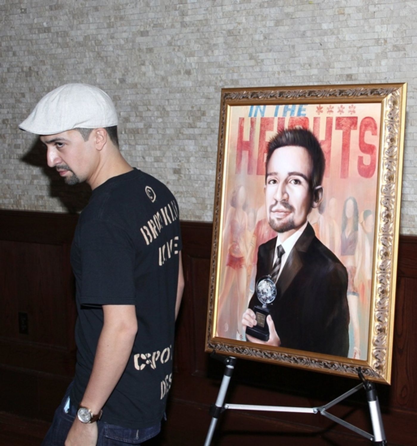 Photo Coverage: Lin-Manuel Miranda Portrait Unveiled At Tony's DiNapoli  Image