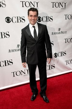 Brian d'Arcy James Photo