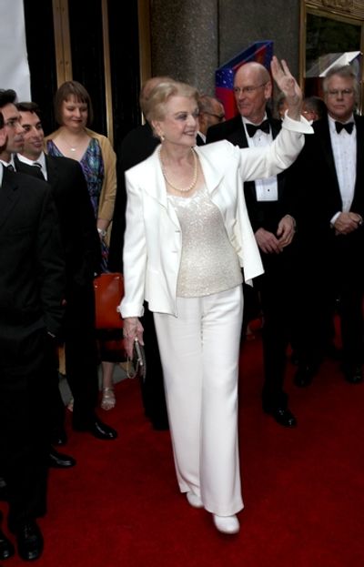 Angela Lansbury Photo