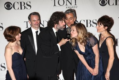 Amanda Root, Paul Ritter, Stephen Mangan, Ben Miles, Jessica Hynes and Amelia Bulmore Photo