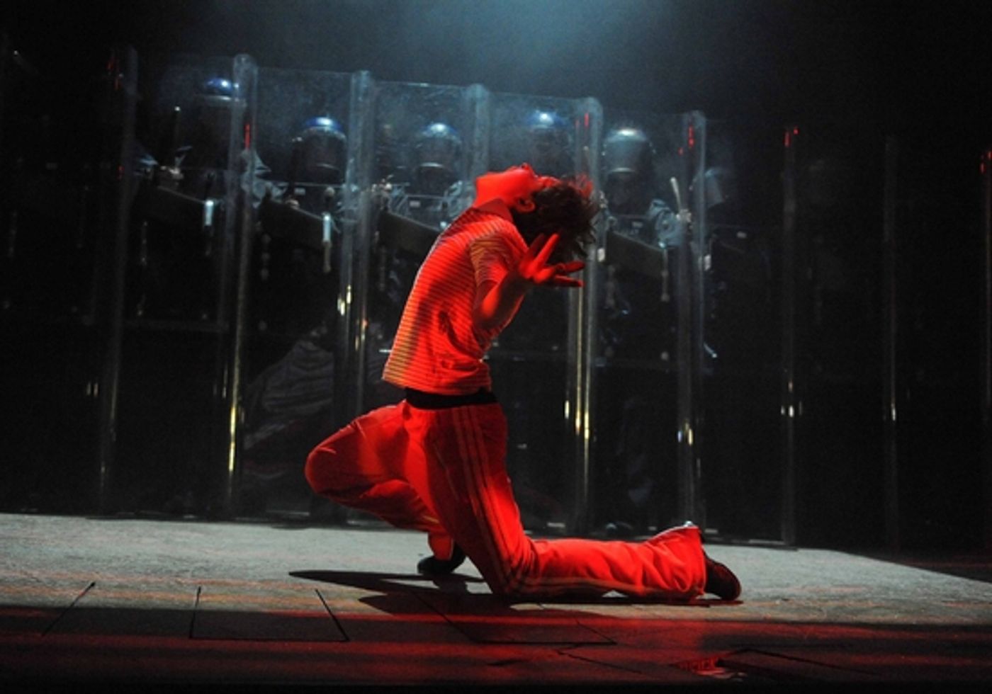 Photo Flash: Billy Elliot The Musical At Victoria Palace Theatre  Image