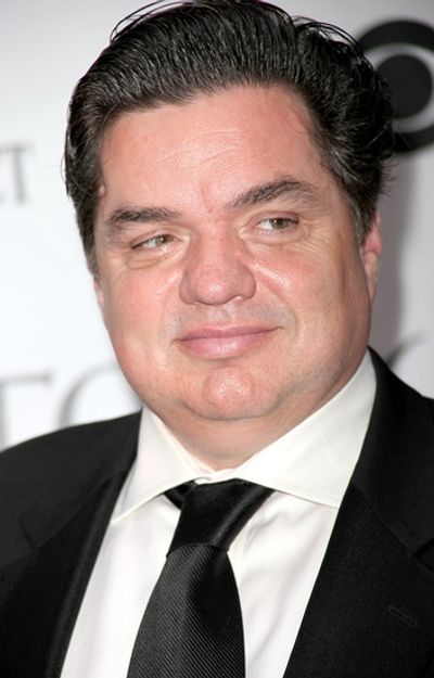 Oliver Platt Photo