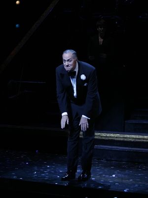 Tom Hewitt
@ BroadwayWorld Tom Hewitt
Photo