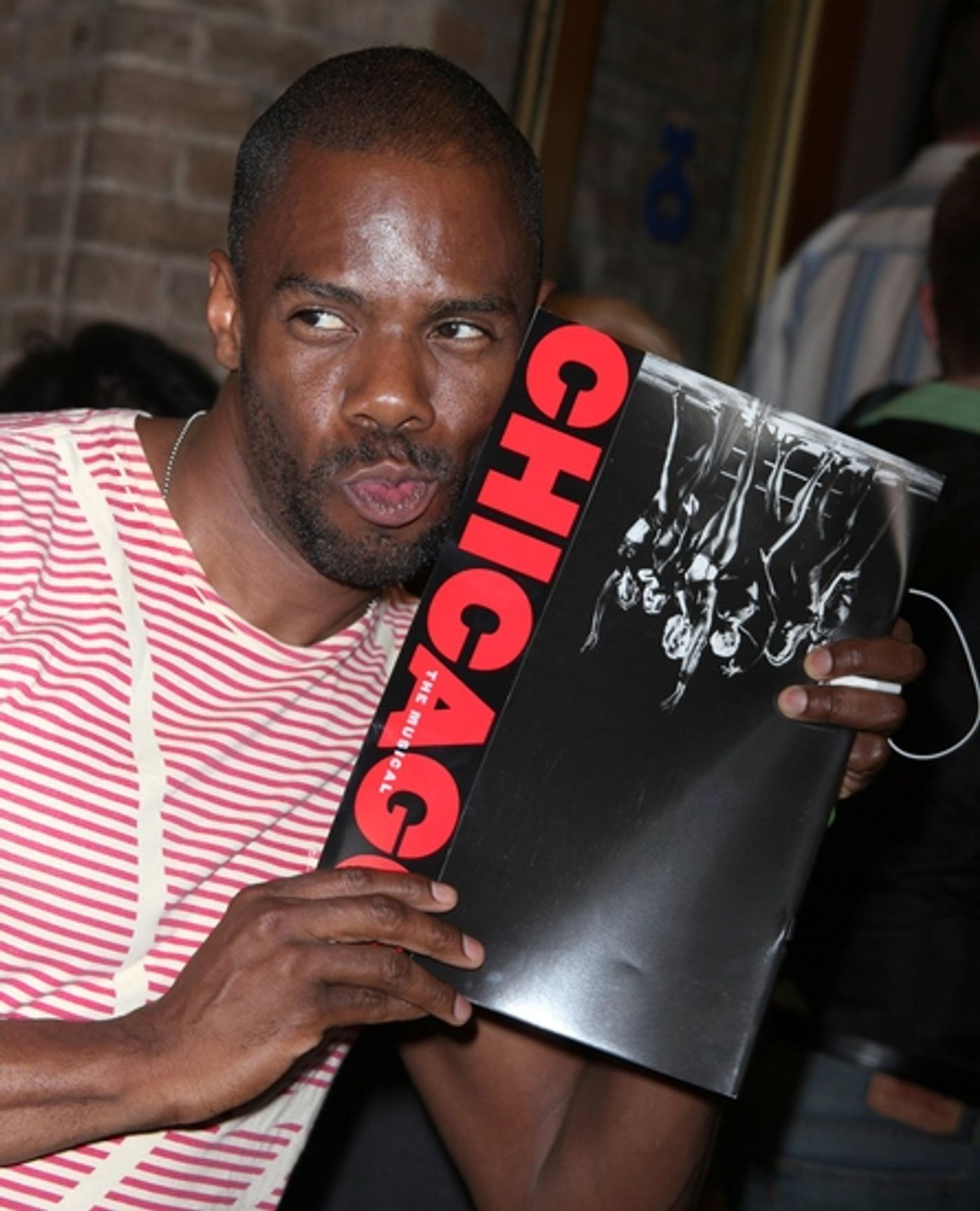 Photo Coverage: CHICAGO Welcomes Chandra Wilson - Arrivals and Stage Door Fun!  Image