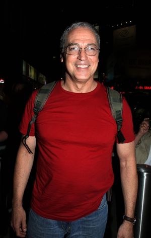 Tom Hewitt @ BroadwayWorld Tom Hewitt Photo