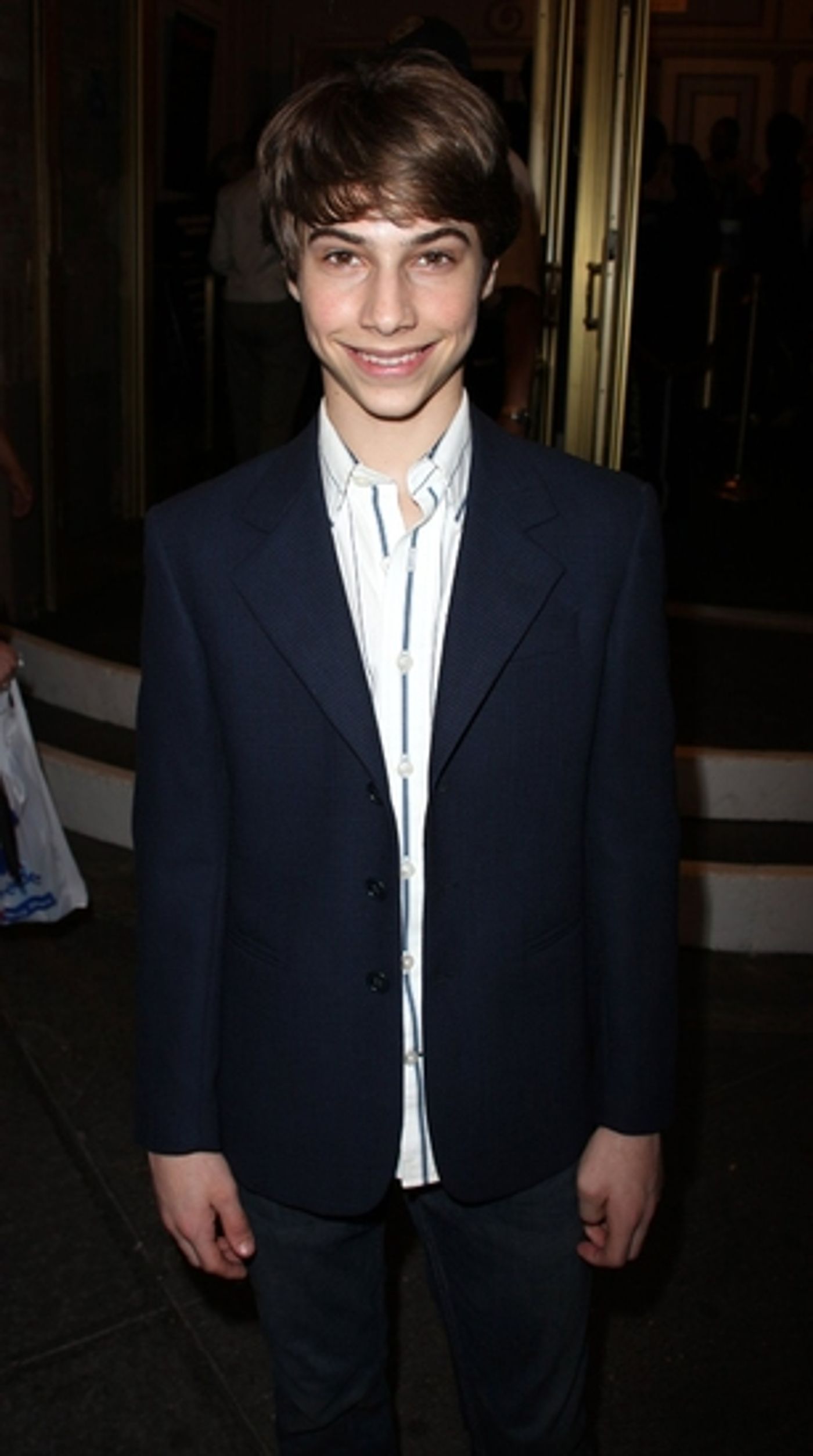 Photo Coverage: CHICAGO Welcomes Chandra Wilson - Arrivals and Stage Door Fun!  Image