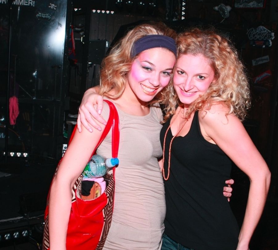 Photo Coverage: 'ROCK OF AGES' Welcomes POISON Backstage! Image