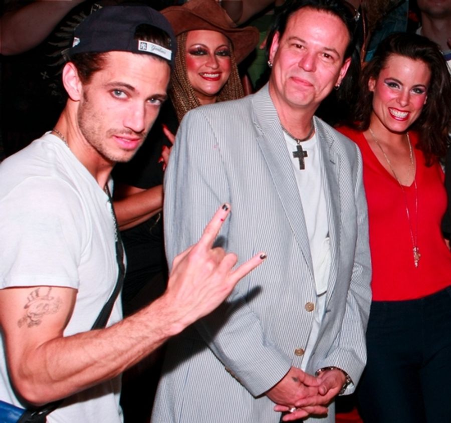 Photo Coverage: 'ROCK OF AGES' Welcomes POISON Backstage! Image