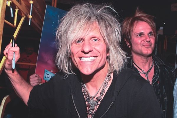 C.C. Deville Photo