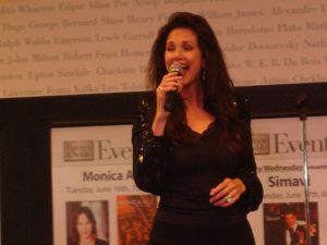 Lynda Carter @ BroadwayWorld Lynda Carter Photo