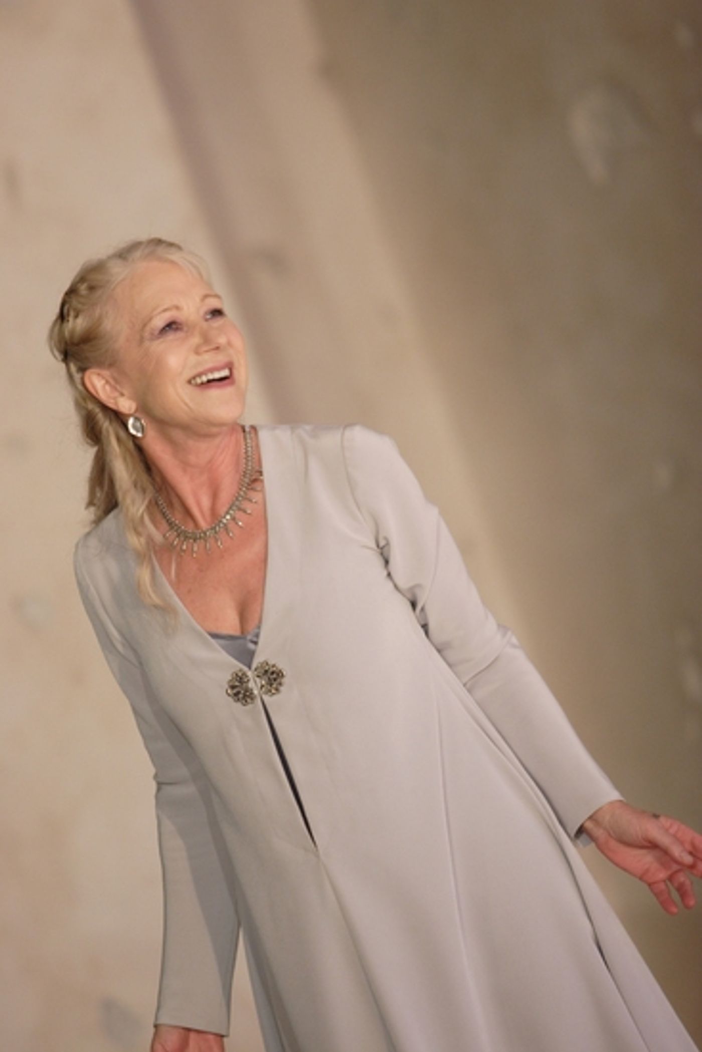 Photo Flash: National Theatre Of London's PHEDRE Opens 6/11, Steppenwolf To Screen Performance 7/13  Image