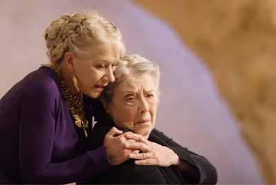 Helen Mirren and Margaret Tyzack Photo