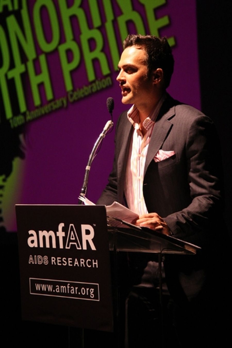 Photo Coverage: amfAR's 10th Annual Honoring with Pride Gala Image