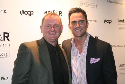 Kevin Frost (CEO amfAR) and Cheyenne Jackson Photo