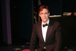 Howard McGillin Photo