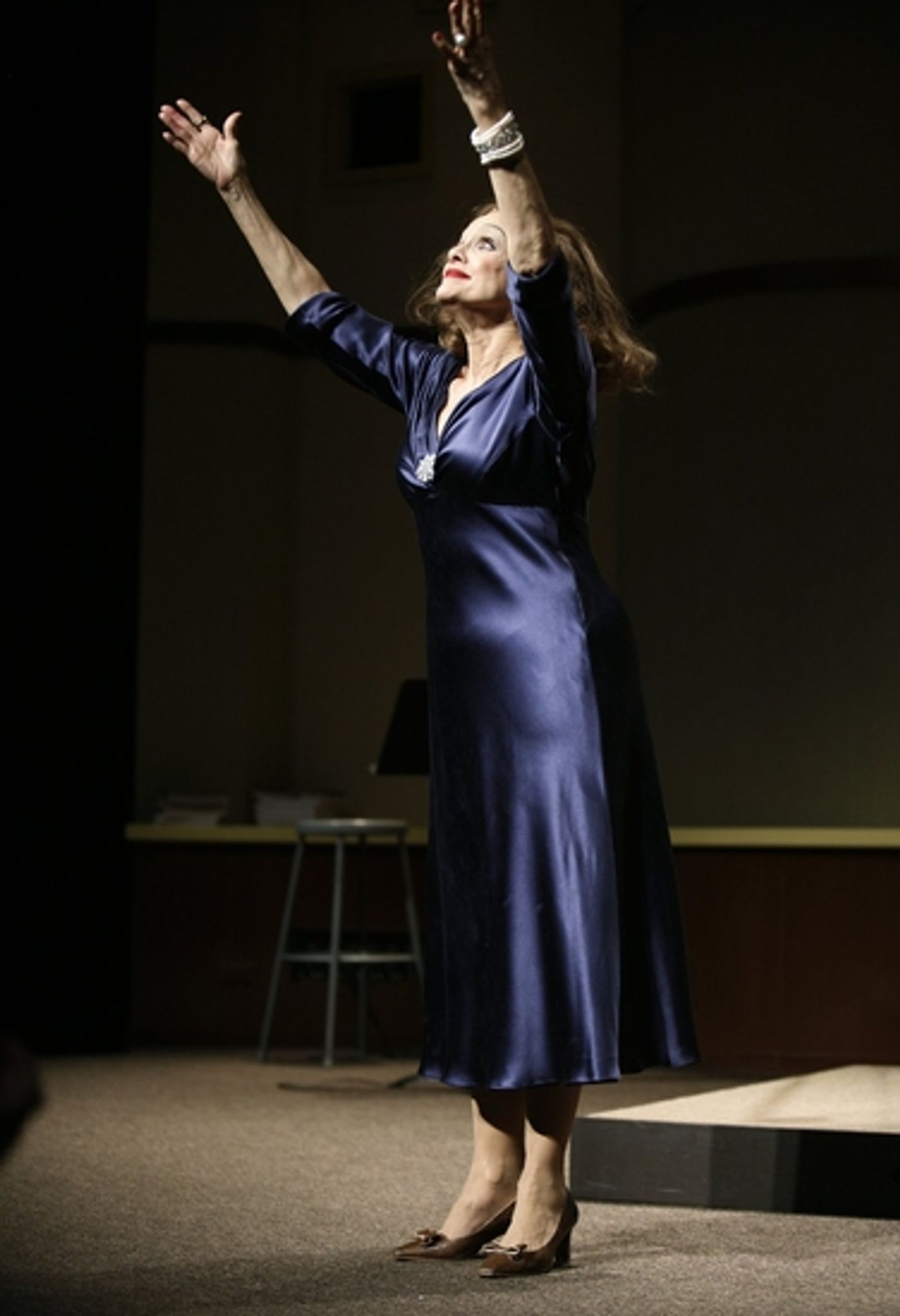 Photo Exclusive: 'LOOPED' At Arena Stage - Curtain Call  Image