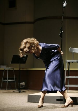 Valerie Harper Photo