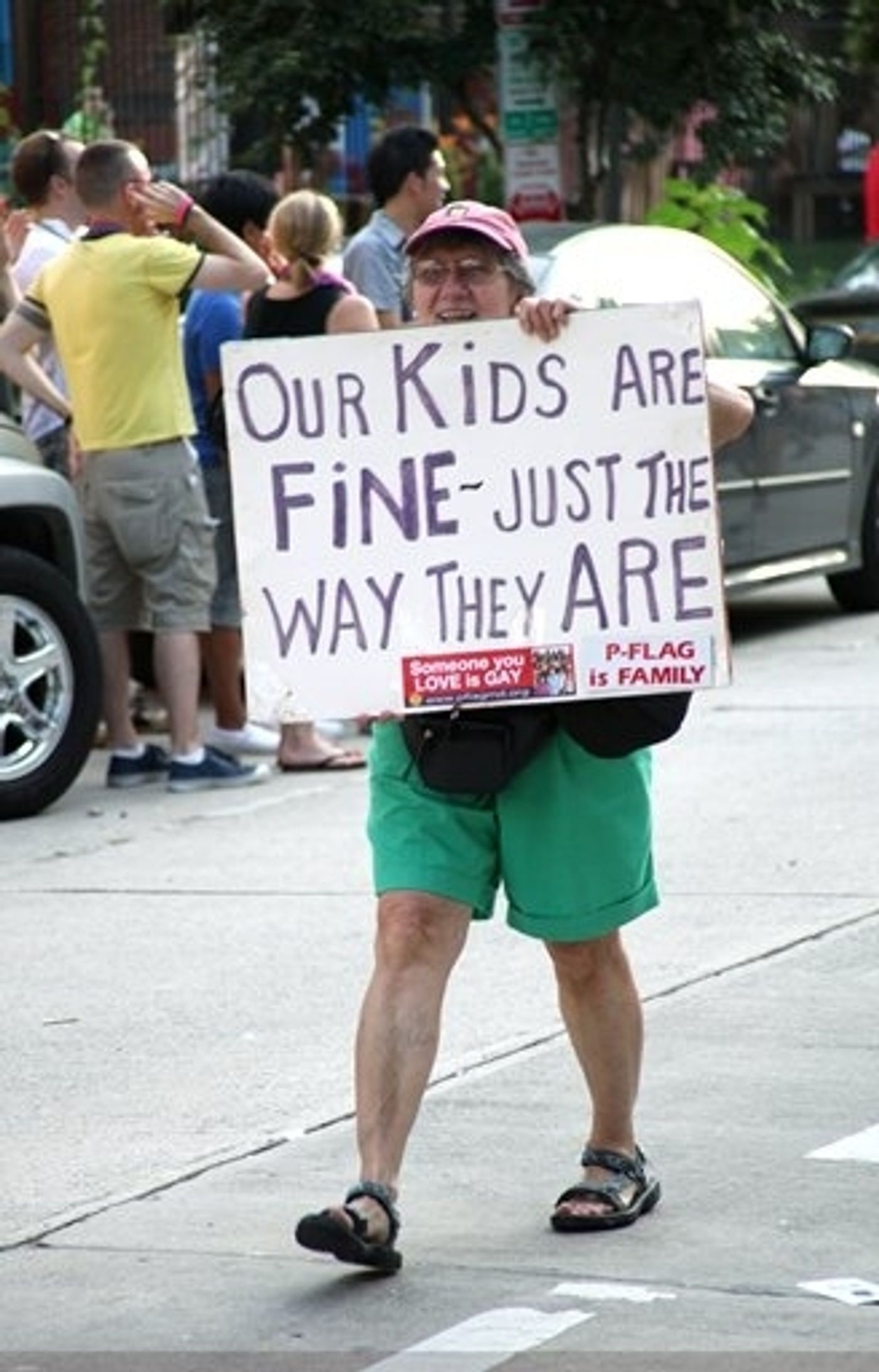 Photo Coverage: 'Looped' Star Valerie Harper At Capital Pride Parade  Image