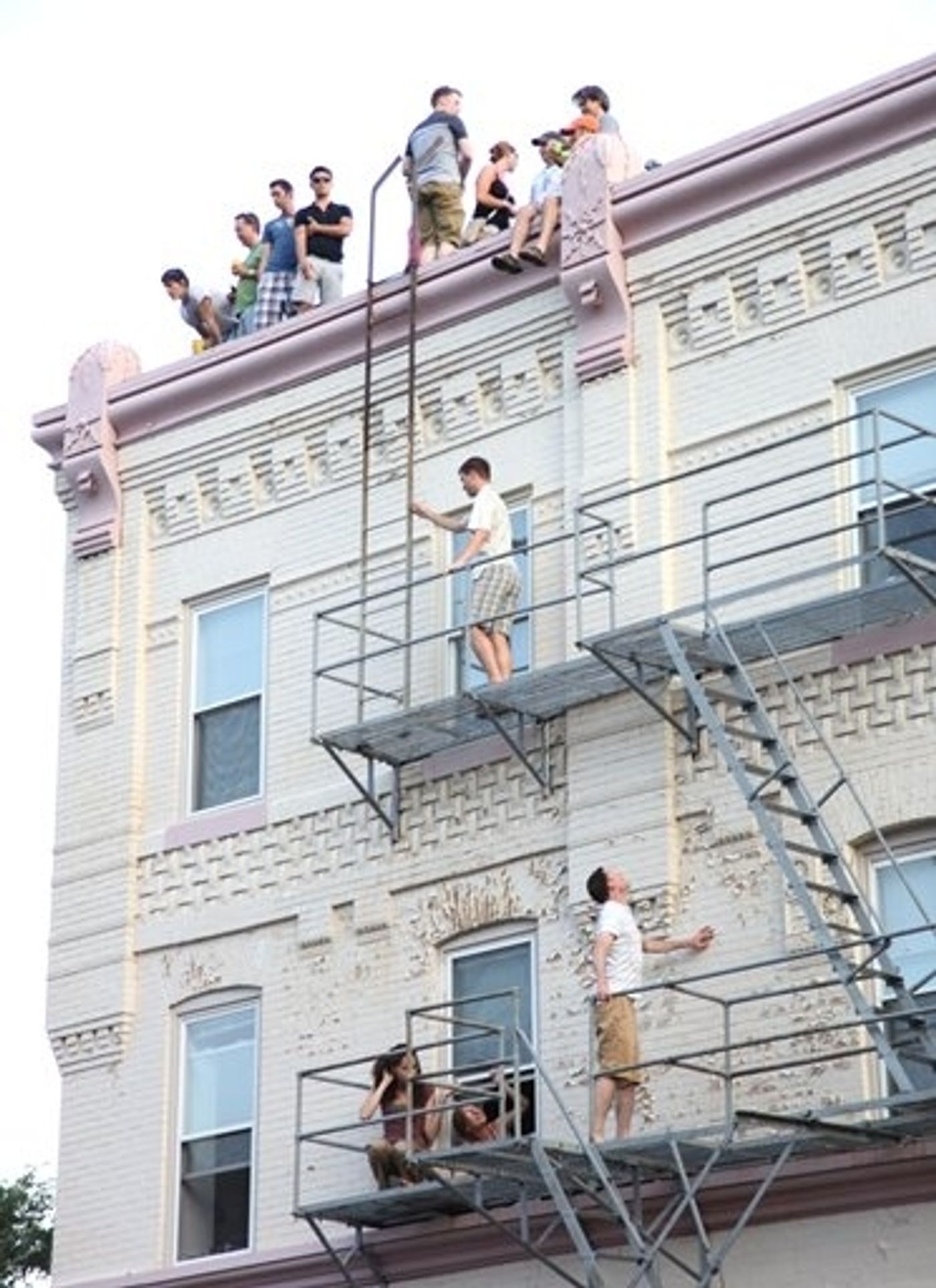 Photo Coverage: 'Looped' Star Valerie Harper At Capital Pride Parade  Image