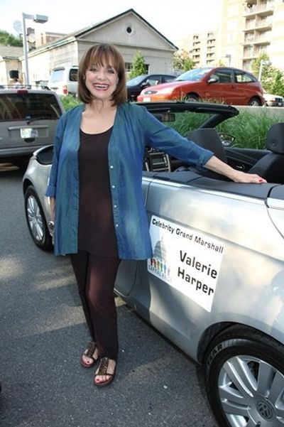 Valerie Harper Photo
