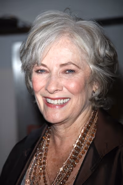  Betty Buckley Photo