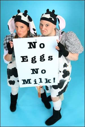 Kristy Cates and Michael Thomas Holmes Photo