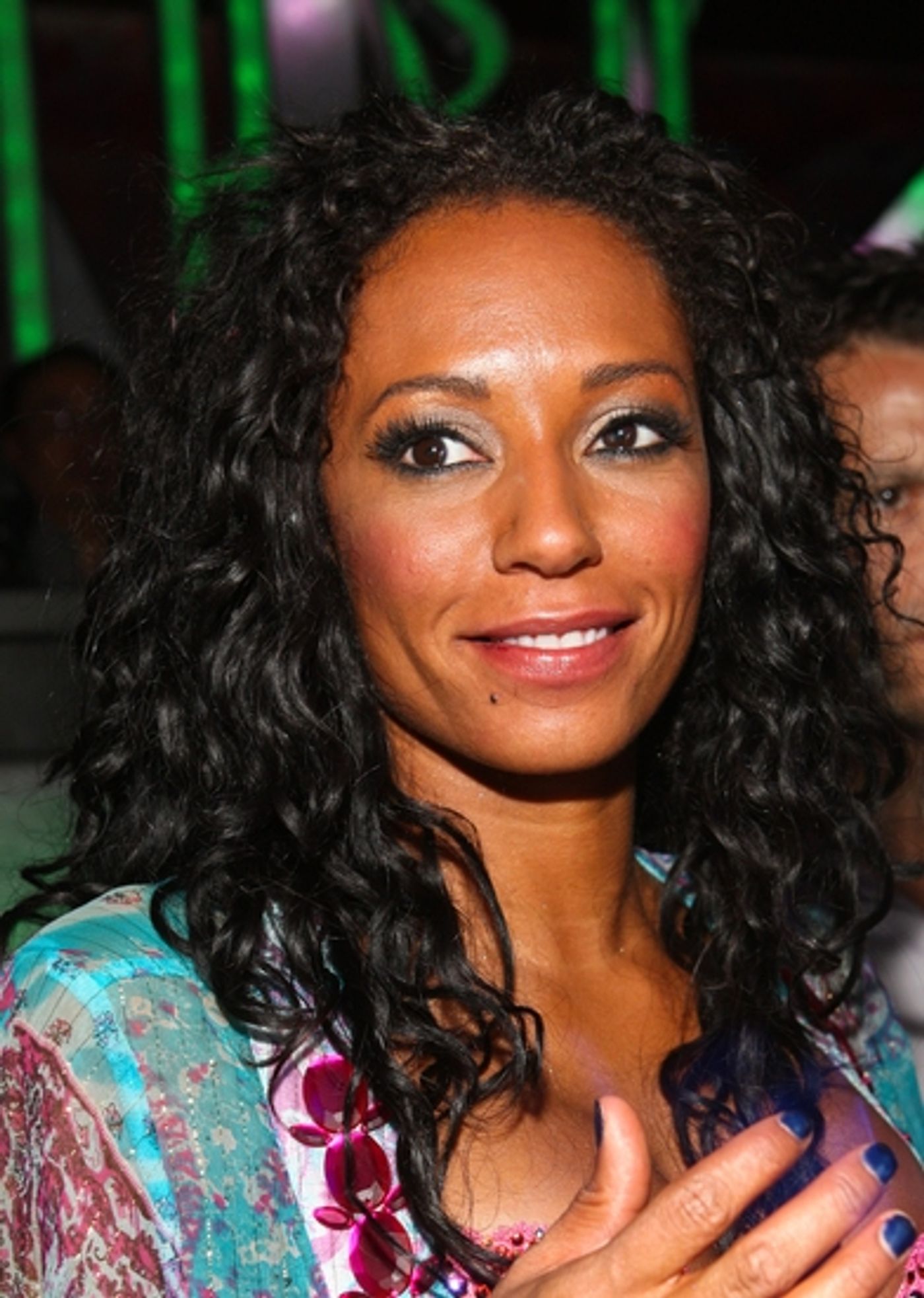Photo Coverage EXCLUSIVE: PEEPSHOW Star Mel B Bids Las Vegas Farewell  Image