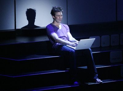 Gavin Creel Photo
