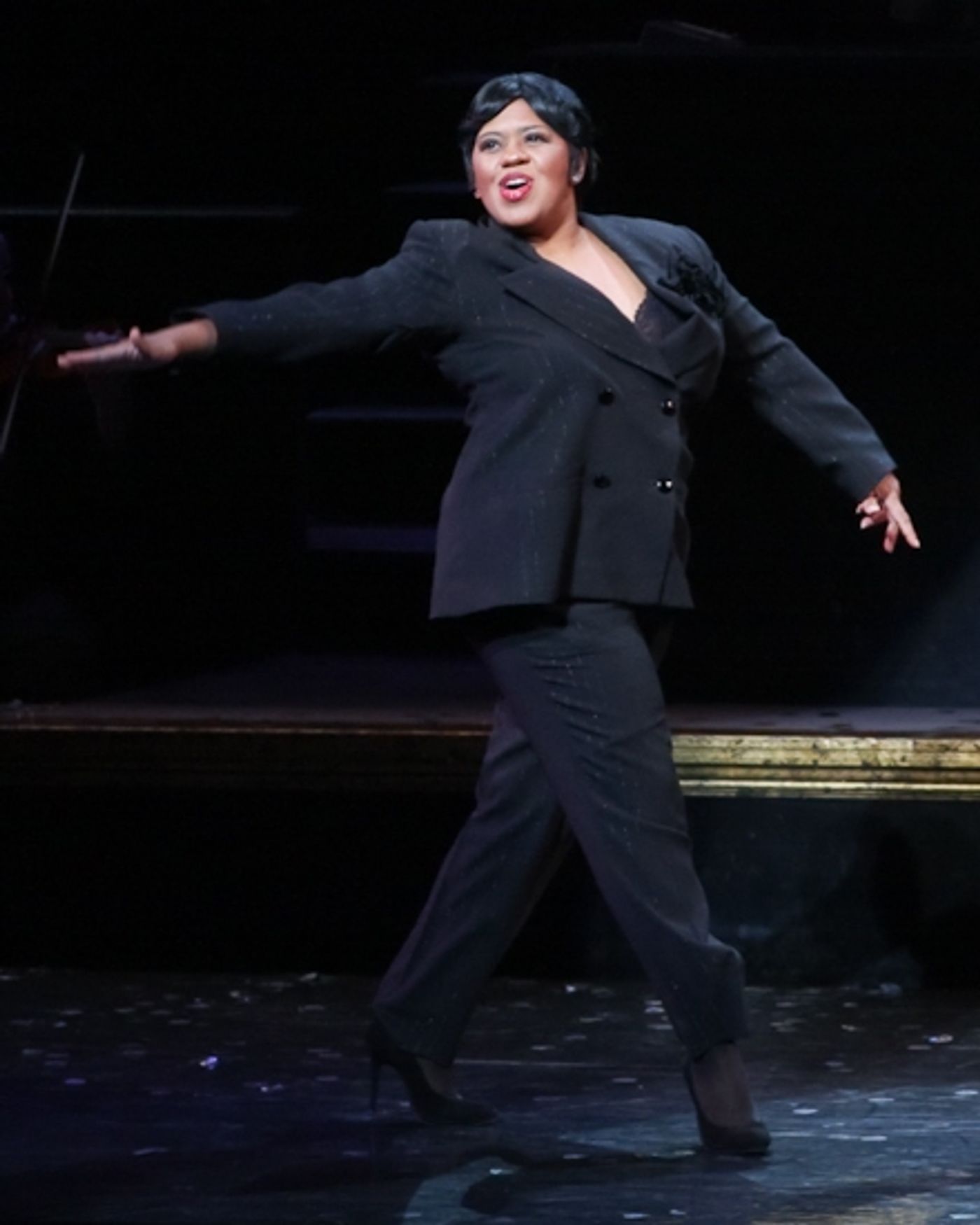 Photo Coverage: Shonda Rhimes Visits CHICAGO's Chandra Wilson  Image
