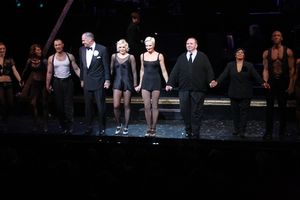 Tom Hewitt, Bryn Dowling, Amra-Faye Wright, Thomas Riis Farrell, Chandra Wilson and t Photo