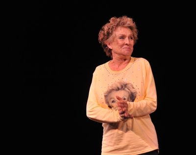 Cloris Leachman Photo