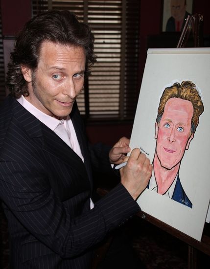 Photos: THE PHILANTHROPIST Star Steven Weber Joins Sardi's Wall Of Fame — photo 12 of 25