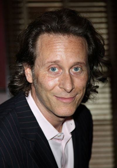  Steven Weber  Photo