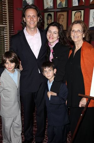 Jack Weber, Steven Weber, Juliet Hohnen, Alfie Weber and Fran Weber Photo