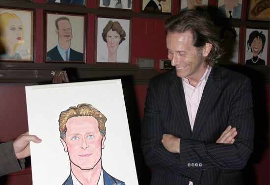 Photos: THE PHILANTHROPIST Star Steven Weber Joins Sardi's Wall Of Fame — photo 3 of 25