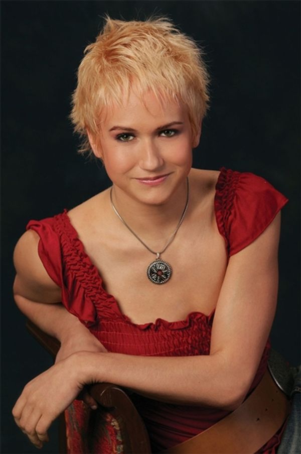 Jennifer London Photo