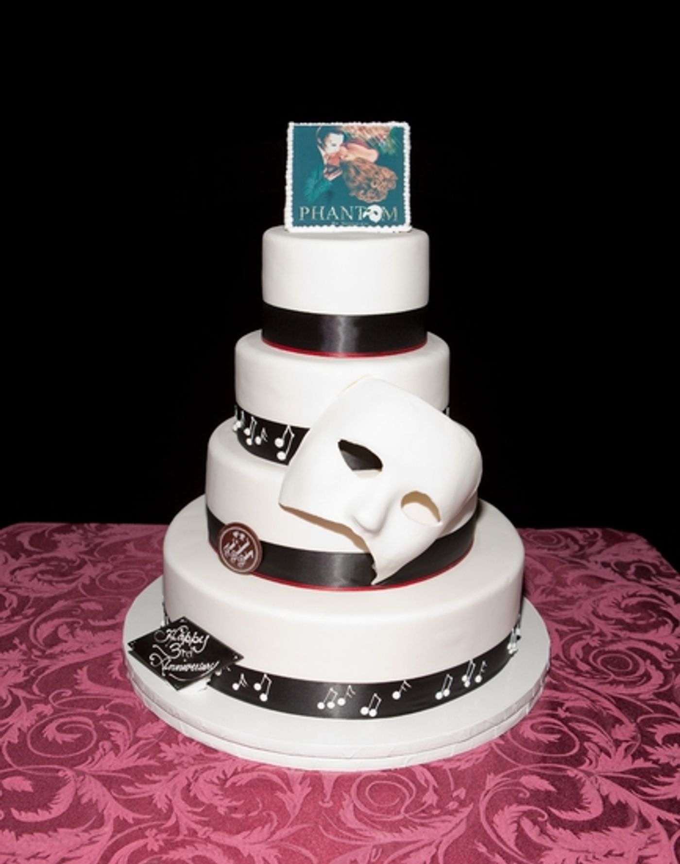 Photo EXCLUSIVE: 'PHANTOM - THE LAS VEGAS SPECTACULAR!' Celebrates Its Third Anniversary At The Venetian  Image