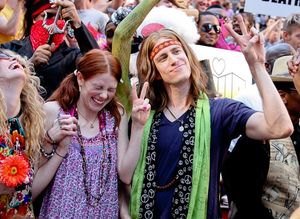 Allison Case and Gavin Creel @ BroadwayWorld Allison Case and Gavin Creel Photo