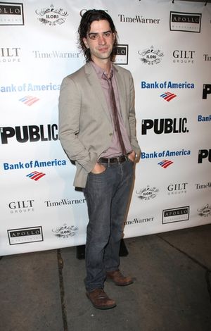Hamish Linklater @ BroadwayWorld Hamish Linklater Photo