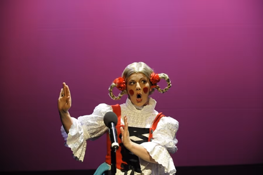 Photo Flash: Menier Chocolate Factory Presents FORBIDDEN BROADWAY Thru 9/13 Image