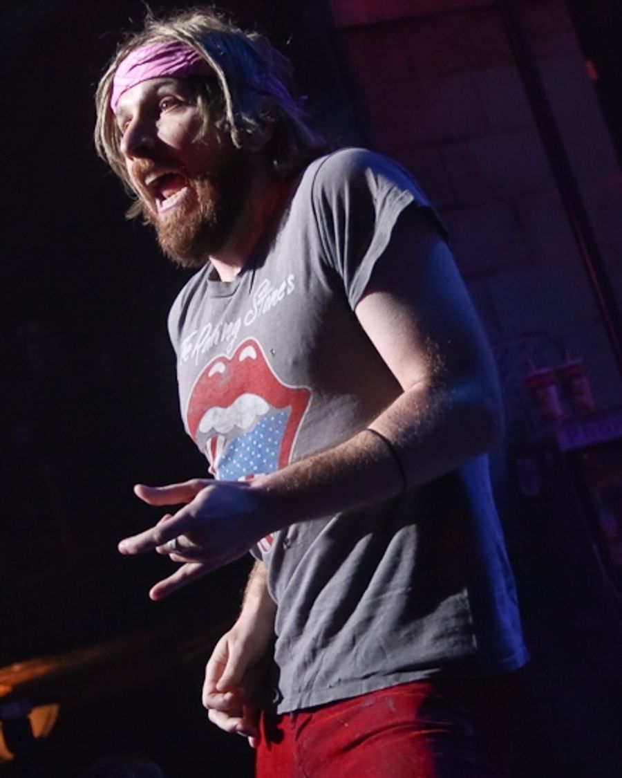Photo Coverage: ROCK OF AGES Breaks Guinness World Record for Largest Air Guitar Ensemble! Image