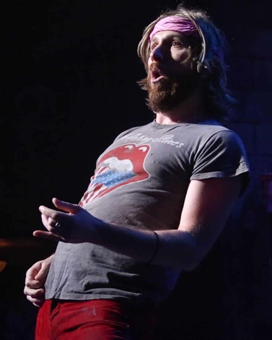 Photo Coverage: ROCK OF AGES Breaks Guinness World Record for Largest Air Guitar Ensemble! Image