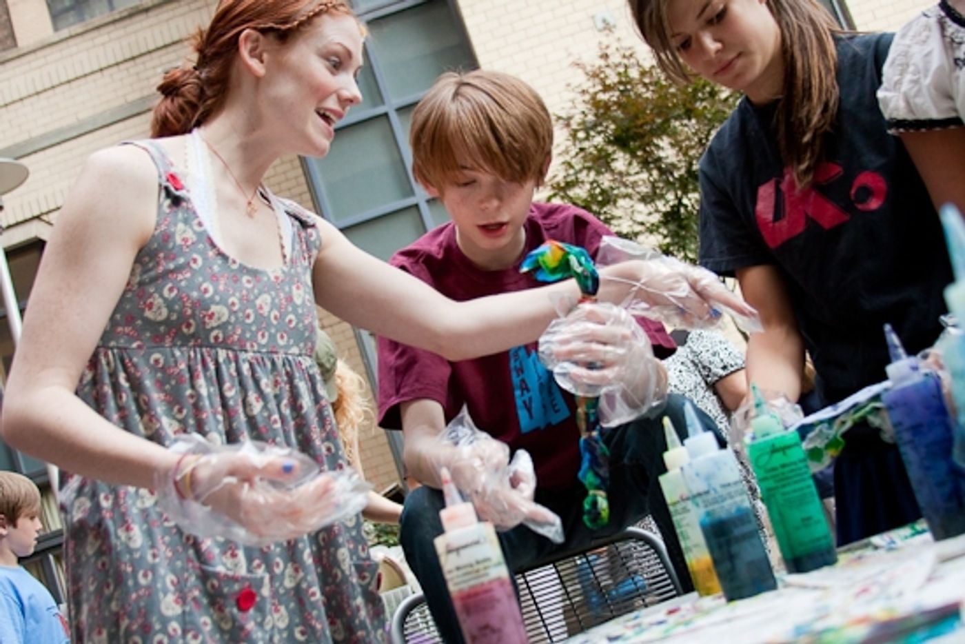 Photo Coverage: HAIR Cast Joins 'Broadway Kids Care' To Tie-Dye For Charity Photo Coverage: HAIR Cast Joins 'Broadway Kids Care' To Tie-Dye For Charity Image