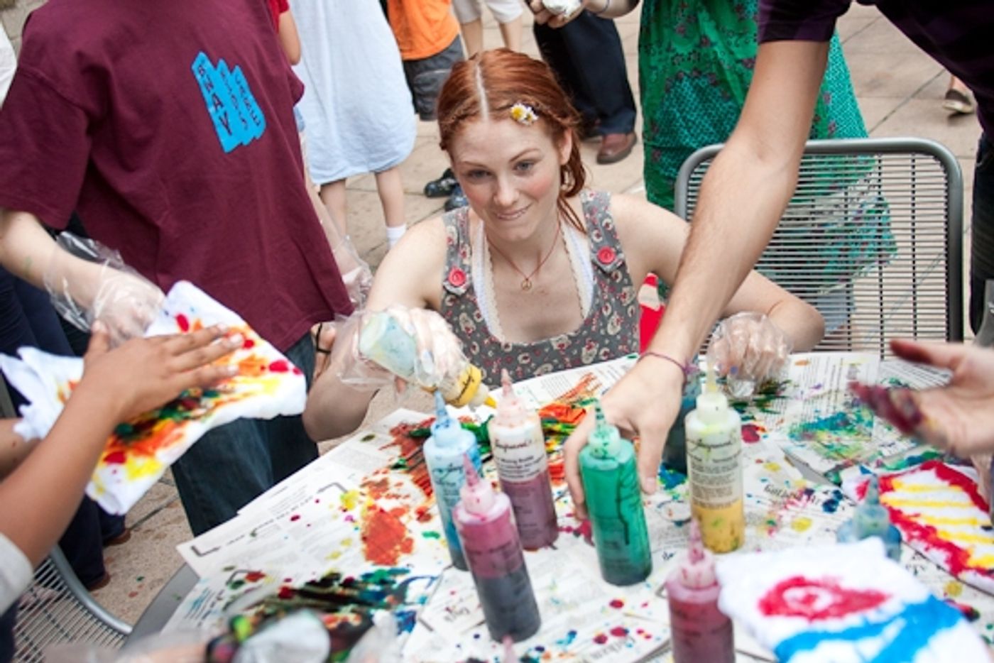 Photo Coverage: HAIR Cast Joins 'Broadway Kids Care' To Tie-Dye For Charity  Image
