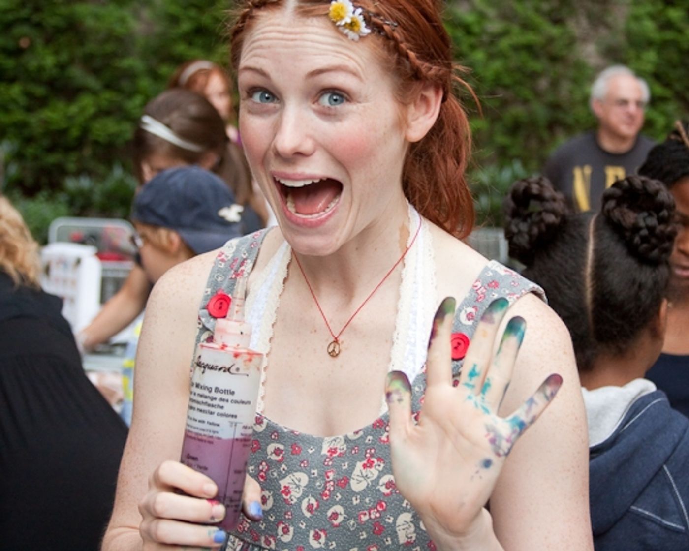 Photo Coverage: HAIR Cast Joins 'Broadway Kids Care' To Tie-Dye For Charity  Image