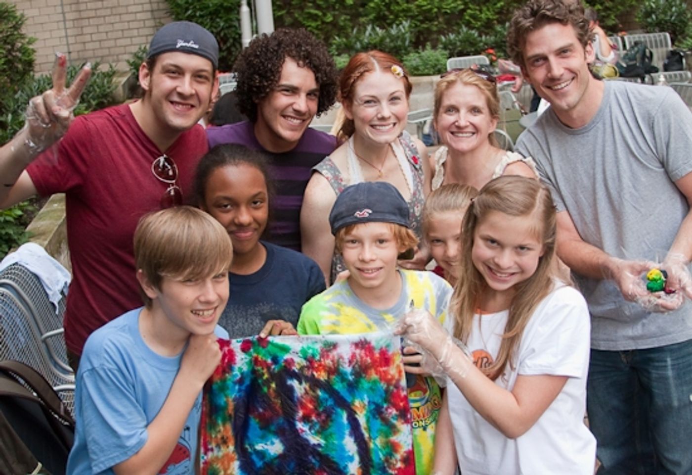 Photo Coverage: HAIR Cast Joins 'Broadway Kids Care' To Tie-Dye For Charity Photo Coverage: HAIR Cast Joins 'Broadway Kids Care' To Tie-Dye For Charity Image